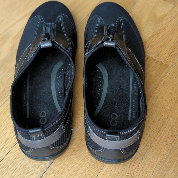 Ecco black zip-up shoes size 39 (8/8.5) - Picture 4 of 6